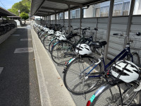 自転車置き場２